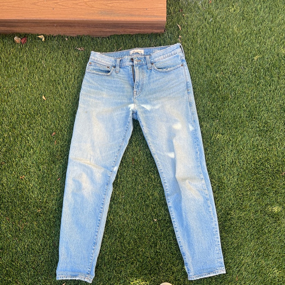 Madewell Relaxed Taper Lightwash Jeans